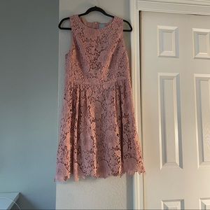 Sleeveless CeCe MIDI Dress with Lace in dirty pink